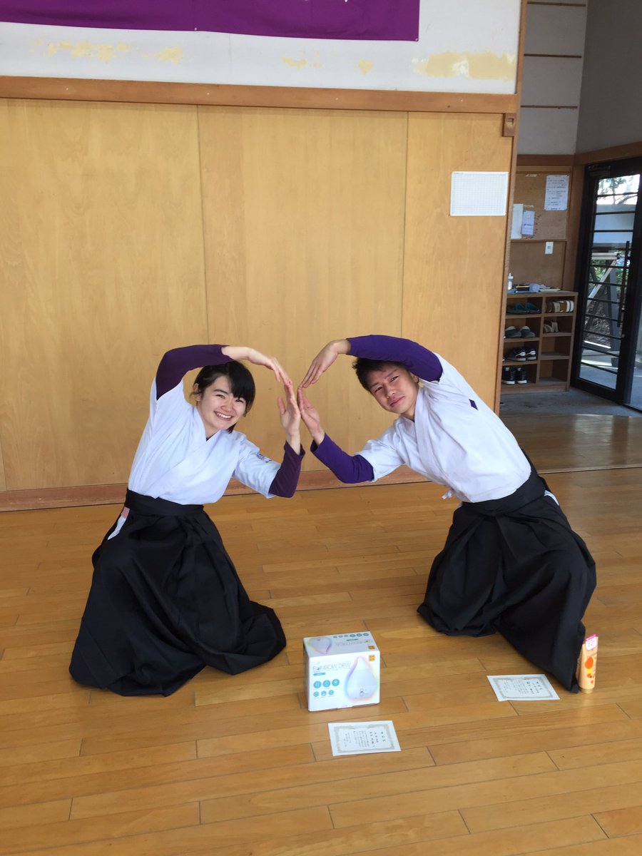 岩手大学弓道部 初射会兼第2回月例射会 第一部 優勝 とり あえず健康第一チーム 個人優勝 中田圭重 個人準優勝 鈴木貴文 第二部 優勝 チキン と弓道チーム 個人優勝 泉智仁 個人準優勝 中島冬萌 T Co Rt3tl5hxon