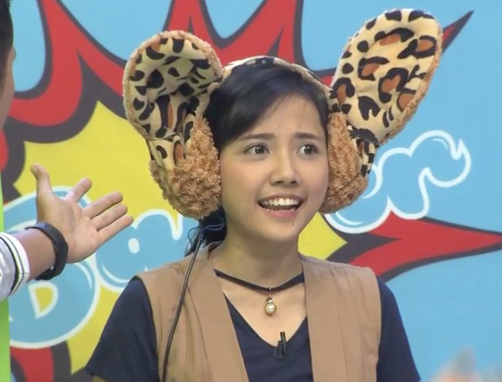 BaperRCTI's tweet photo. Kayanya @AnwarMCI4 bener nih ngmg Jari Kiri tapi kenapa pas sampe @AxhiangMCI4 jadi SARI ya trus @LuvitaMCI4 jg ikutin ZONK #BaperLucu https://t.co/vNpaAaBDiA