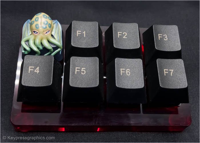 Gizmo_Bazaar's tweet photo. https://t.co/tDa1kBEqsp always does a great job painting custom keycaps. Checkout what hes done with @shapeways new Hi-Def Acrylate plastic! https://t.co/dYY5nZ45lt