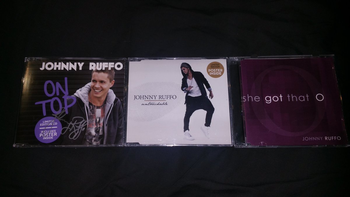 tyneilleiggh's tweet photo. Look what I just found! These were the days @JohnnyRuffo #ruffonator 😜 https://t.co/c7YLszcfHm