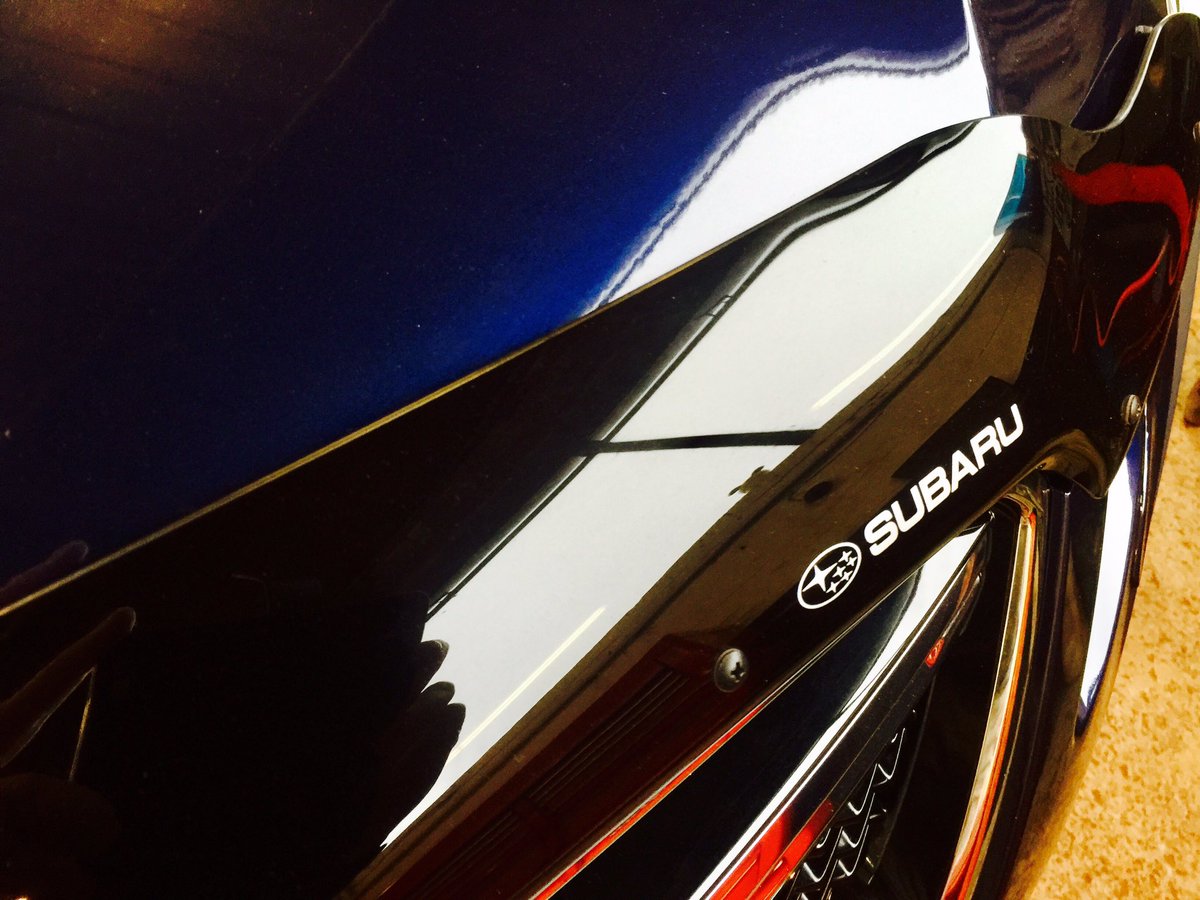 BuckStanCamb's tweet photo. @CambridgeSubaru Phil accessorising an XV and leaving the customer some sweets for the journey 👍🏻 #CambridgeSubaru #Subaru #AWD #SubaruCan https://t.co/geX0K8rTHY