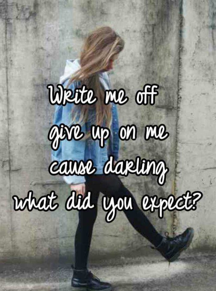 Zhao Lewis Liu 今日英语write Sb Sth Off 取关 拉黑 不再理会某人或某事 即决定某人或某事物不再重要 成功或者有价值 从而停止与之的联系 Write Off 本身可以指快速地写 也可以指放弃 取消 而作为商业用语则指购销 债务 的行为 T Co