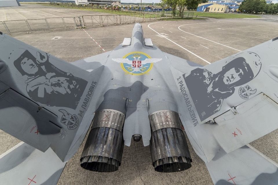 صربيا تعزز قدراتها الجوية بمقاتلات ميغ-29 الروسية C1jVUdVXAAAsOi7
