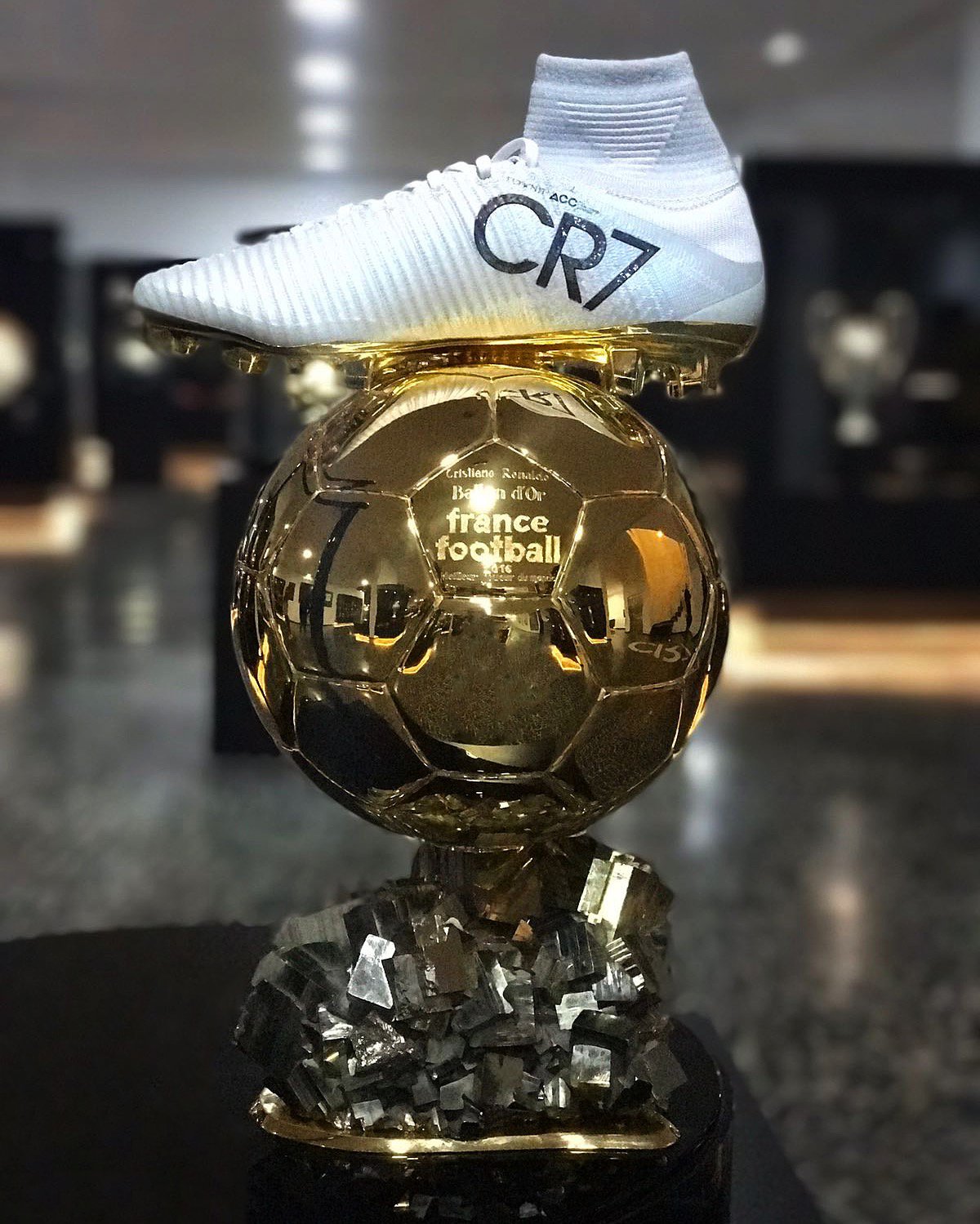 Cristiano ronaldo cleats 2017 sales