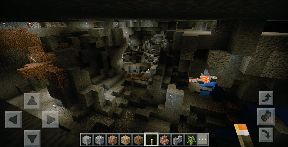 Lilleblake's tweet photo. Woo, it looks kind of wild when you put on some torches. Ill put in a house next week. #Minecraft #MinecraftPE #cavebuild #webuildcities ❤ https://t.co/BHbjP4Hdfc