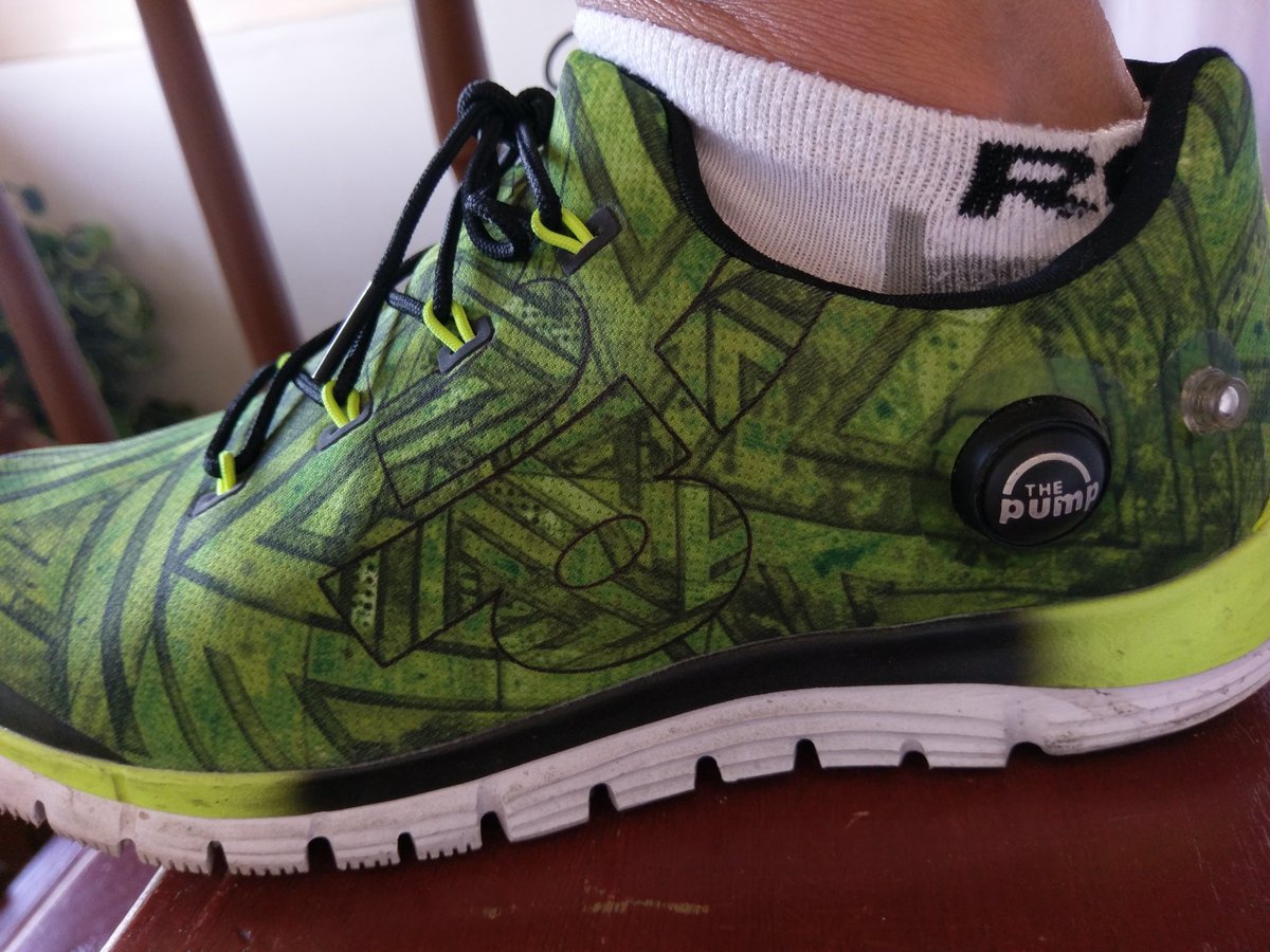 dino_mars's tweet photo. Pumped up for a run in a desperate attempt to get in shape. #ZPump https://t.co/3hZBNBossD