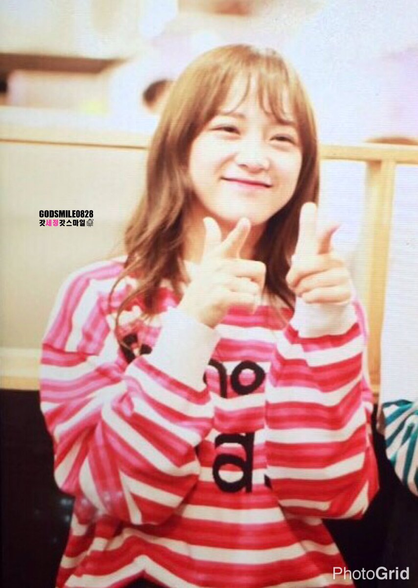 godsmile0828's tweet photo. 160107 미미생파 프리뷰
#김세정 #세정 #갓세정 #kimsejeong #sejeong #구구단 #gugudan @gu9udan https://t.co/RQpV9dlbvN
