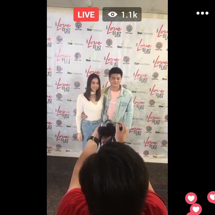 R2WaveteesCvt's tweet photo. thank you for watching RonLia ALTL's Blog Conference 😊 @iamr2alonte @BarrettoJulia 

-niks

RONLIA ALTLBlogCon https://t.co/vuKy73bWhh