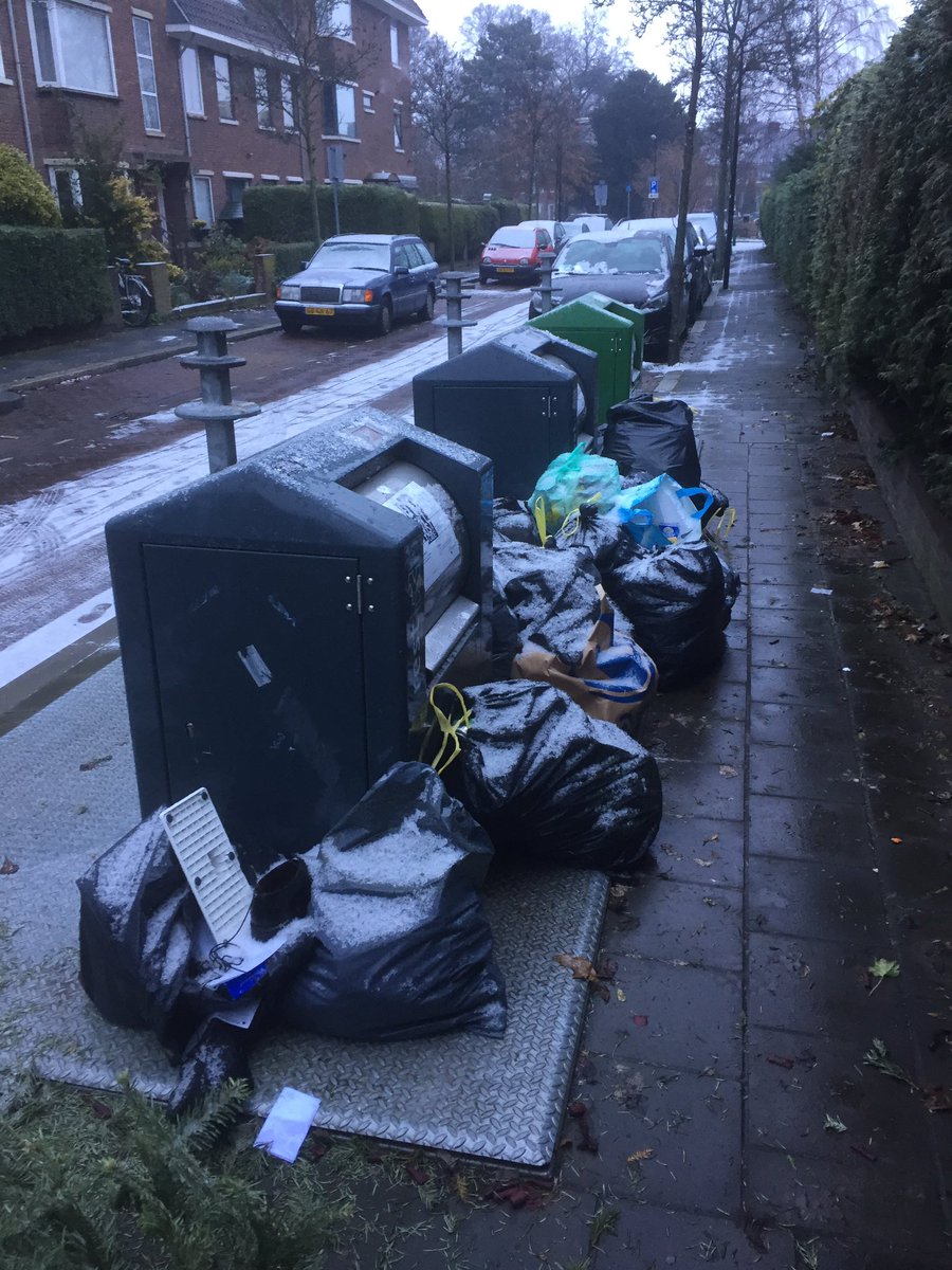 @Avalex_nieuws containers zijn overvol 00c03150/51.