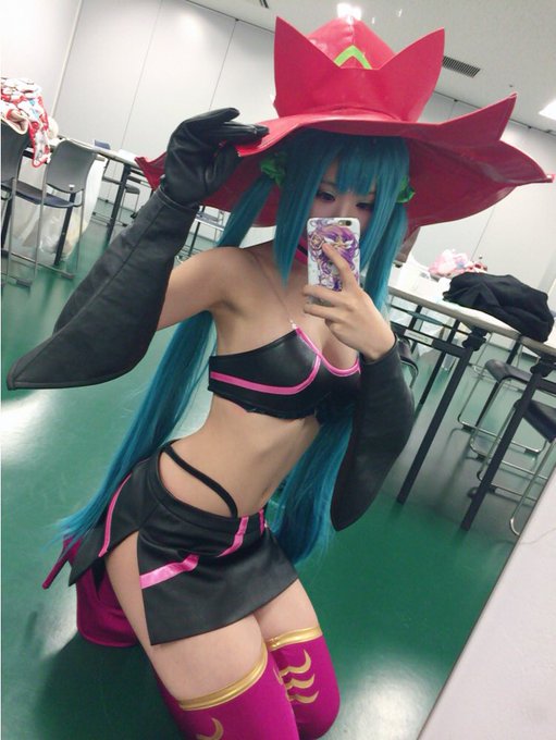 Twitterのコスプレ画像54
