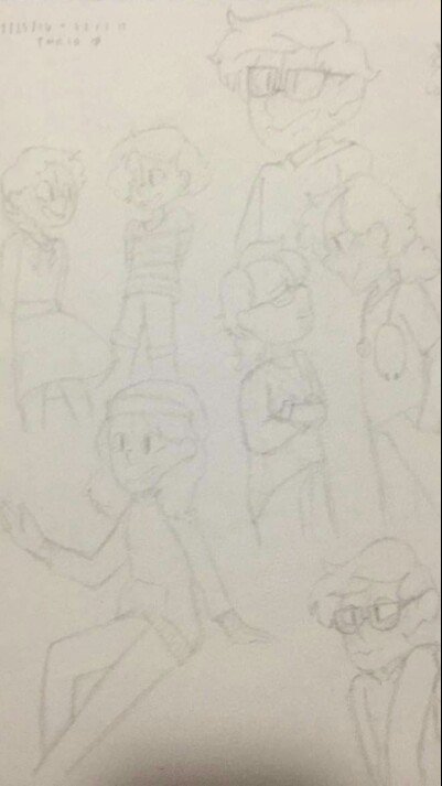 twala__'s tweet photo. Sketchbook stuffs :33 https://t.co/mZZLJAebiF