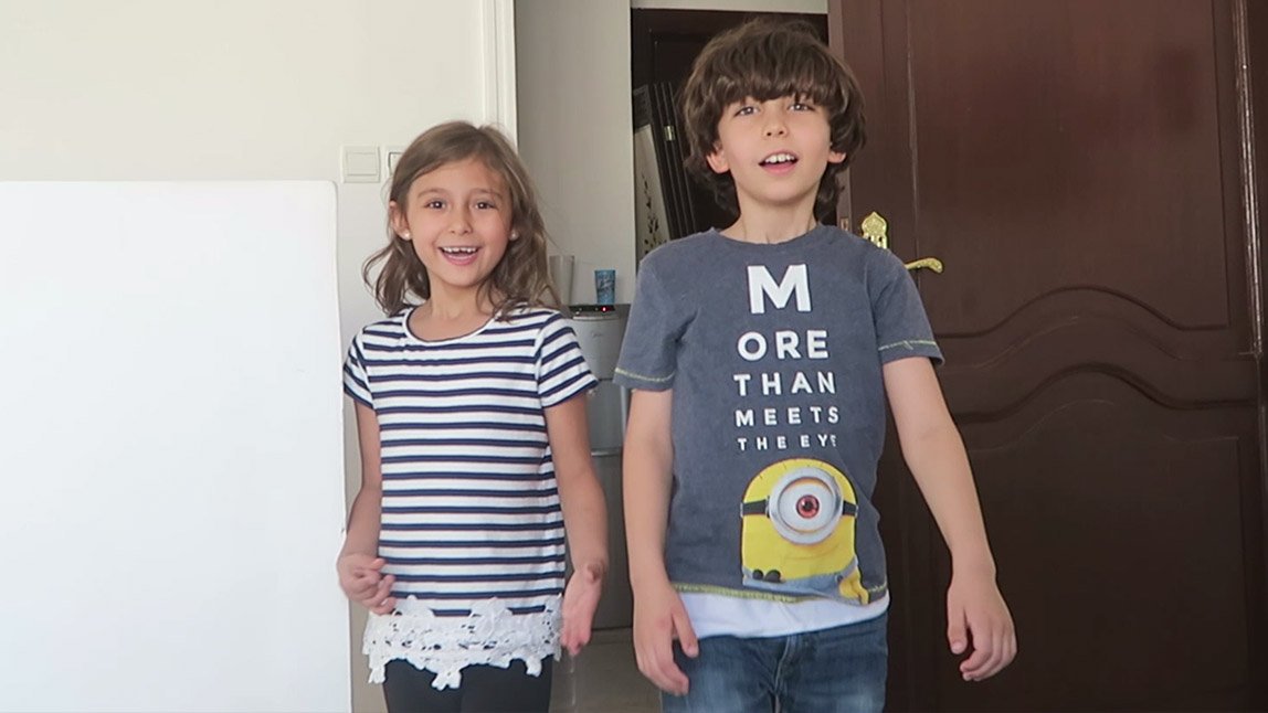 Razan Alosta On Twitter احبكم يا عائلة مشيع اتابعكم من اول ما