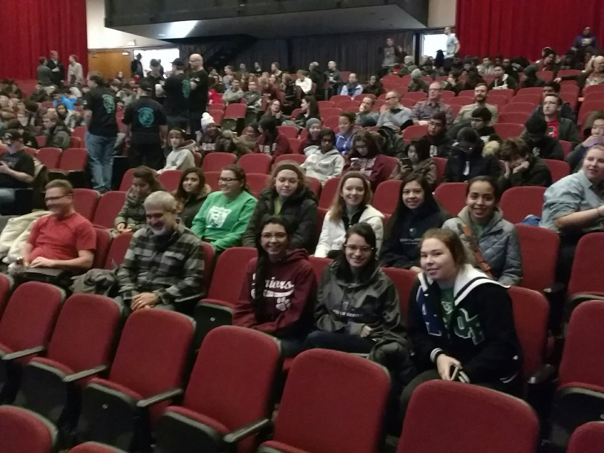 FIRST2781's tweet photo. Kick off day with the 2781! #omgrobots https://t.co/v1UaS7cSdy