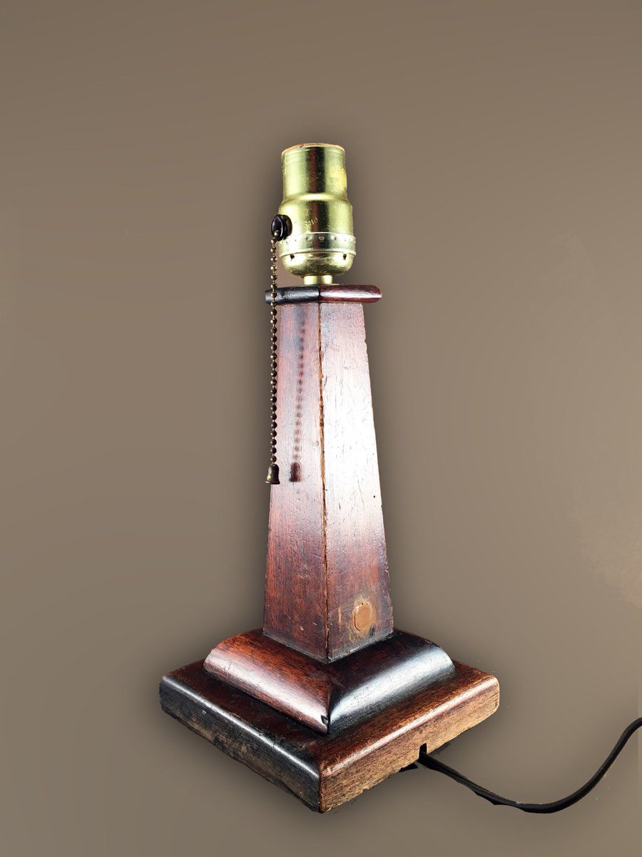 relixmpls's tweet photo. Wood accent lamp https://t.co/xR4T6TecS9 #Etsy #RelixMpls #SquareBase https://t.co/w01LKfkvit