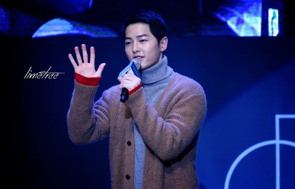 Jin shi. Jin shi. Jin shi. Jin shi. Цзинь цзинь ю в полный рост.