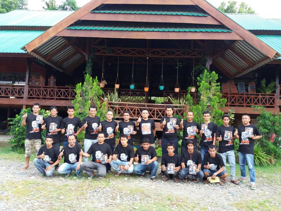 Syukurbijak's tweet photo. Silaturahmi dengan Barisan Muda RMS https://t.co/49X1Mb0HsJ