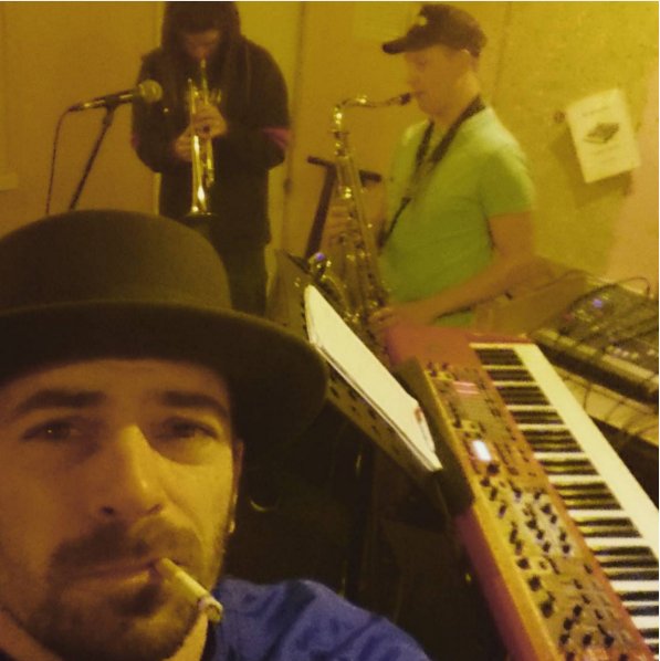 Amentimusic's tweet image. Rehearsal with @theBEATBUSTERS at @dBsUtrecht !

#Rehearsal #Beatbusters #Ska #Reggae #Rap #Dancehall @MadSaxo @Amentimusic