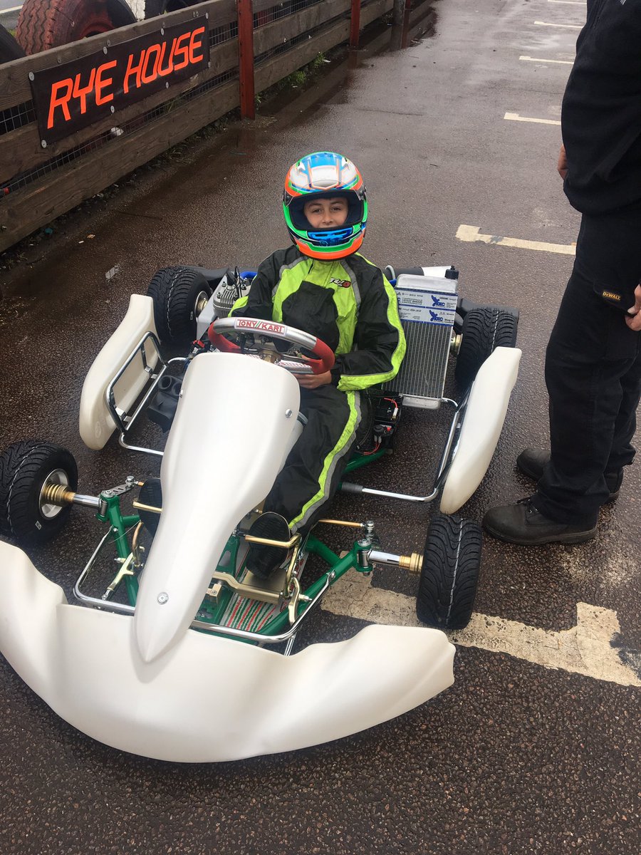 CER_Team's tweet photo. Luke in his new mini x30 👏🏻 https://t.co/pXM4TmduW9