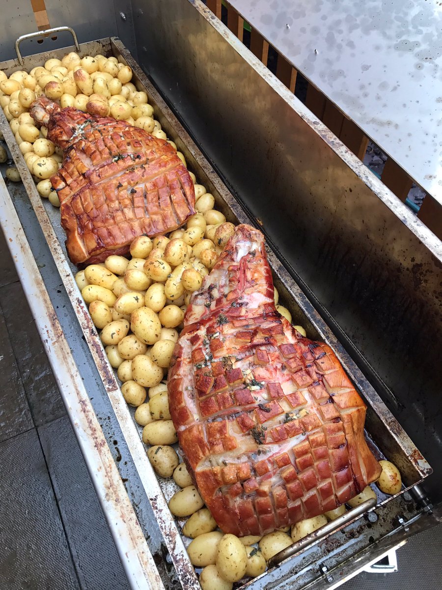 Private Catering for a wedding this afternoon. Smells, looks and tastes incredible 😍👌 #thetastypig