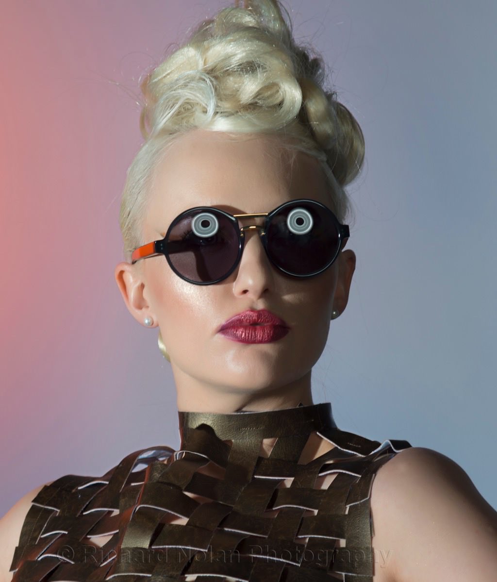 Another #beauty image t/y <a href="/LucyAnsaAddo/">Lucy Ansa-Addo</a> for styling shot <a href="/HuddleStudios/">Huddle Studios</a> love light reflection in glasses #model #fashion #nikon