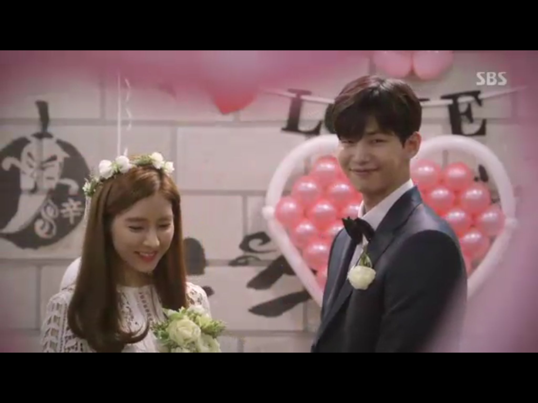 C1krM0XUcAEAEIl.jpg:large