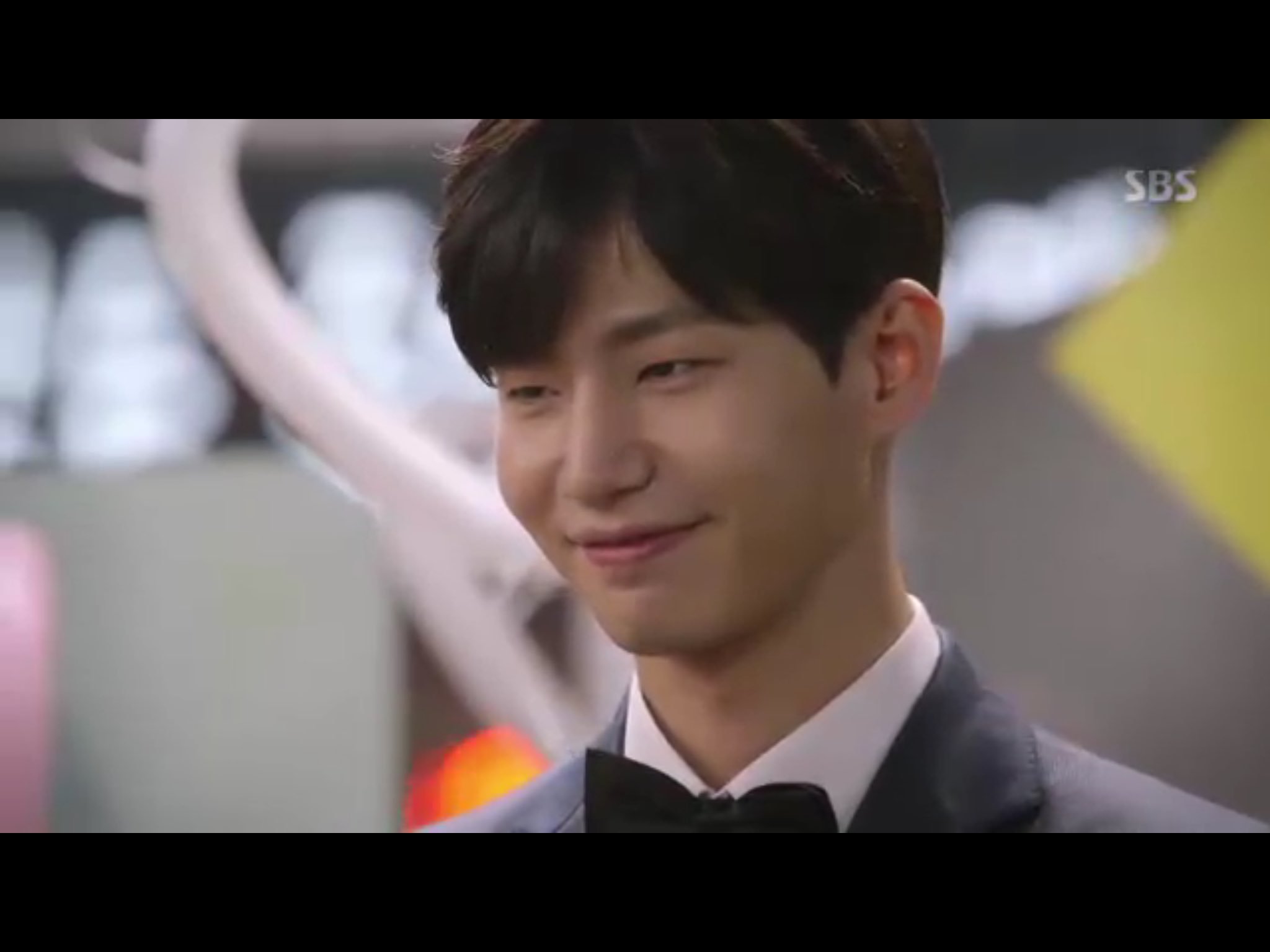 C1krM0YUQAAXedt.jpg:large