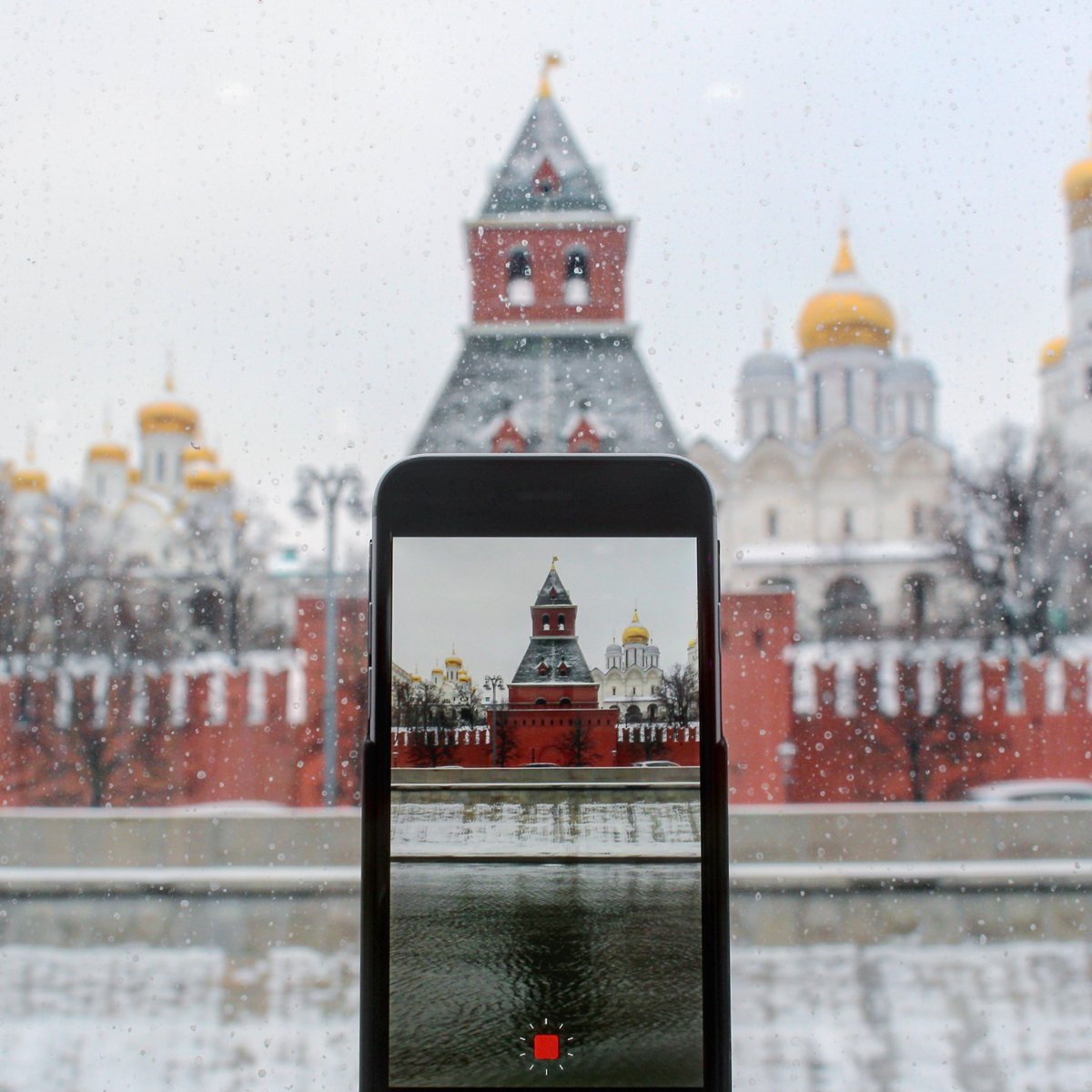 We #love #Moscow! What’s your #favorite thing to see or do in #Russia’s capital? https://t.co/Hrmi2qBXNQ https://t.co/uy6Z0x8U0L