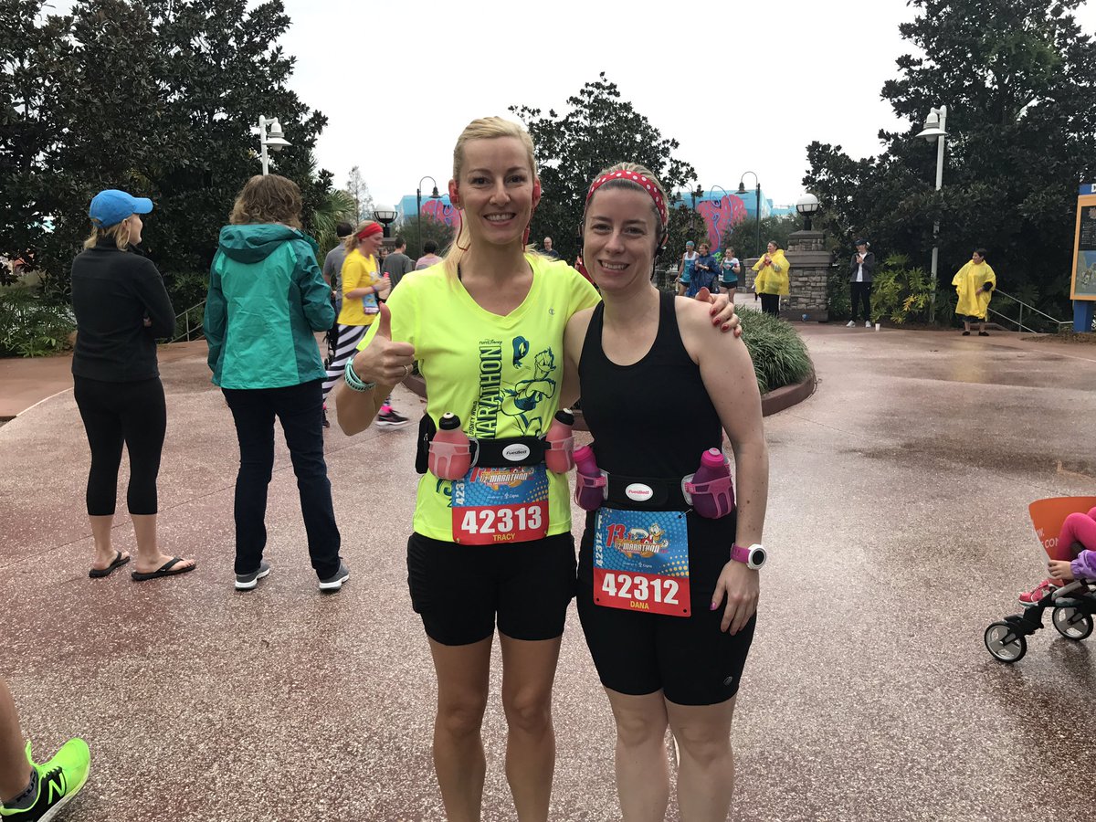 RunMeep's tweet photo. Two of our runners starting the virtual #WDWMarathon half! Complete with aid station and 100's of runners! @BartYasso @JeffGalloway https://t.co/R4AKkLcB4L