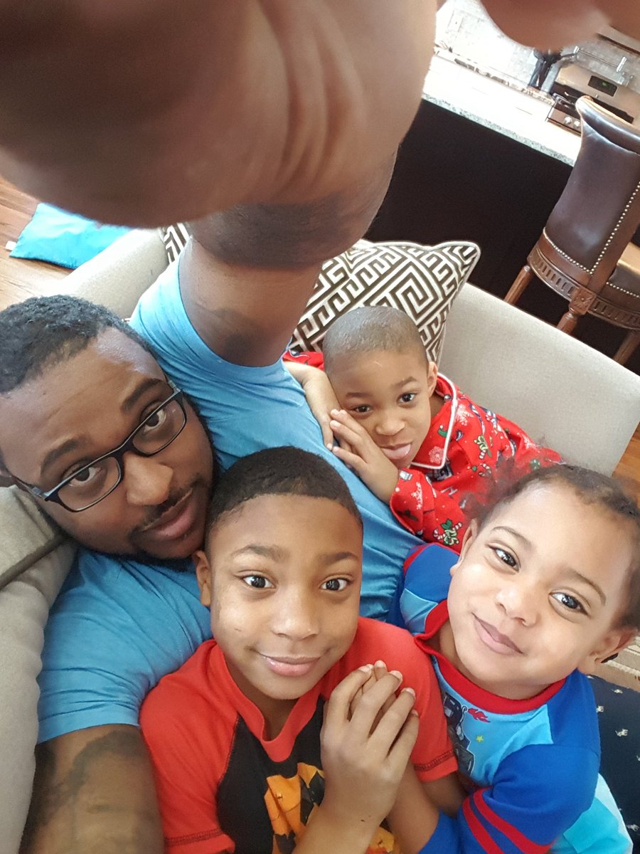 Tony Brown tweet media