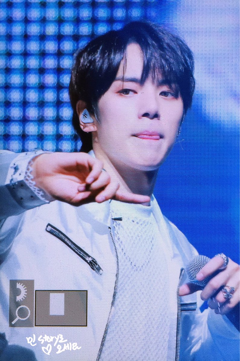 Minstory931103's tweet photo. 170107 태국 팬미팅
#민혁 #몬스타엑스 #MINHYUK #MONSTA_X  @OfficialMonstaX https://t.co/VqCy17tVDq