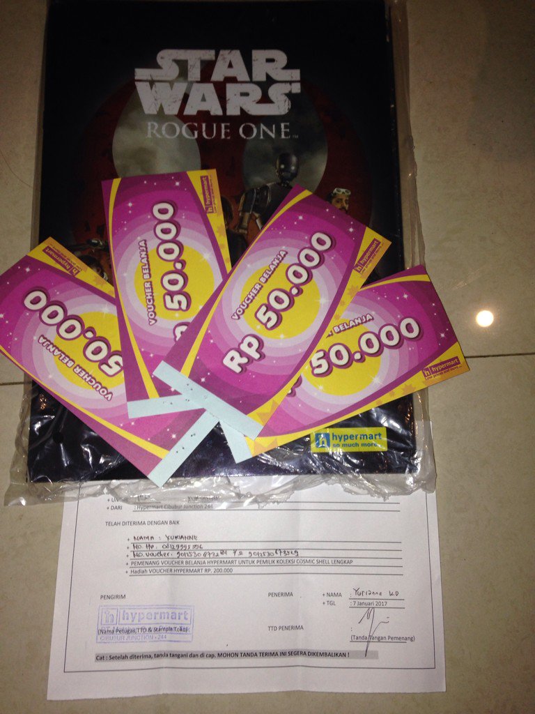 mizuka2011's tweet image. juara 2 koleksi #hypercosmicshell #hypermartstarwars  @starwars #rogueone @hicard_id dpt vcr Rp 200k "so much more"
