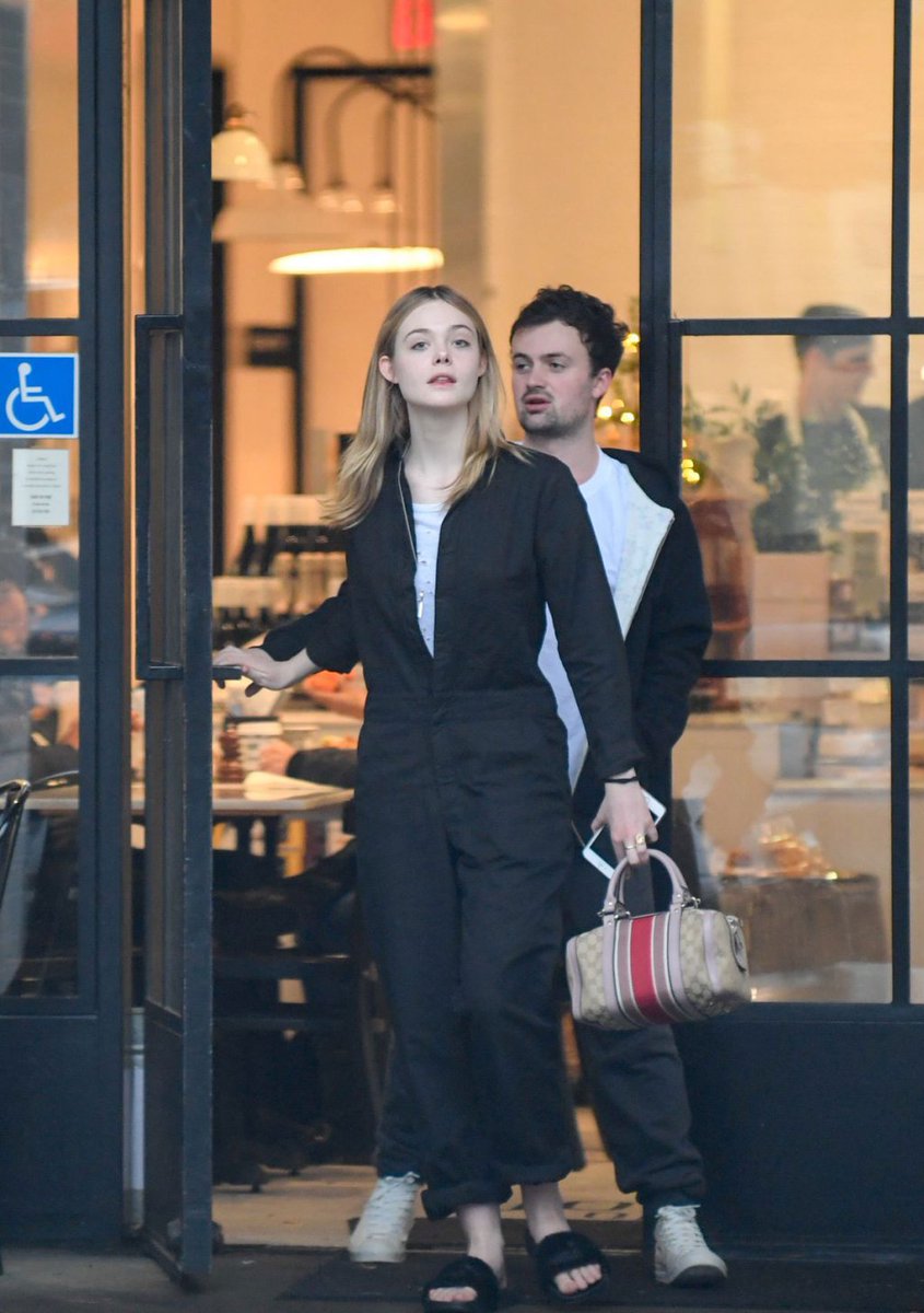 Elle Fanning and Boyfriend Dylan Beck Out in Studio City  https://t.co/Z5d4Ycst0Z, image size:845x1200