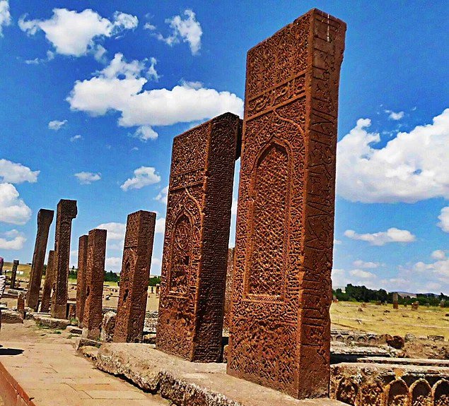 13) Bitlis Ahlat Selcuklu Mezarları