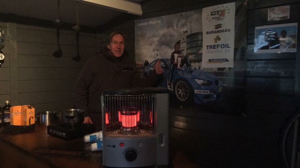 Goosebumps allover!! Txs so much @CPZtweets for this great picture. I immediately started to cry but gives me more power in My head,Txs! X🎗💋