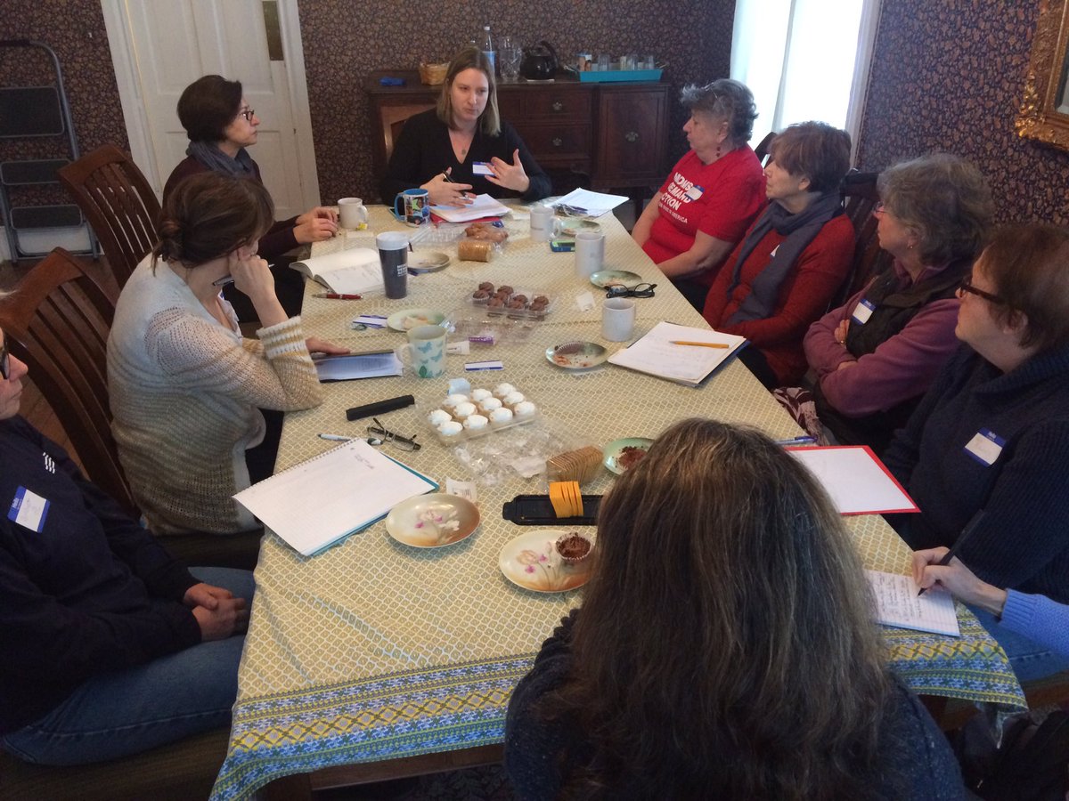 jenn__bliss's tweet photo. A few inches of snow won't stop MD @MomsDemand legislative team from getting ready for #mdga17 #gunse https://t.co/2o7RF4YSRv