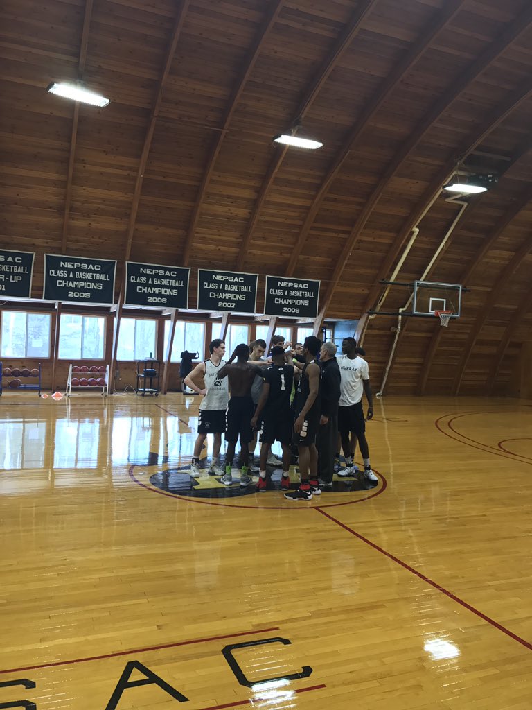 BridgtonHoops's tweet photo. Boys are back and ready to take on the second semester #BABasketball #Together https://t.co/f7TMzNv33H