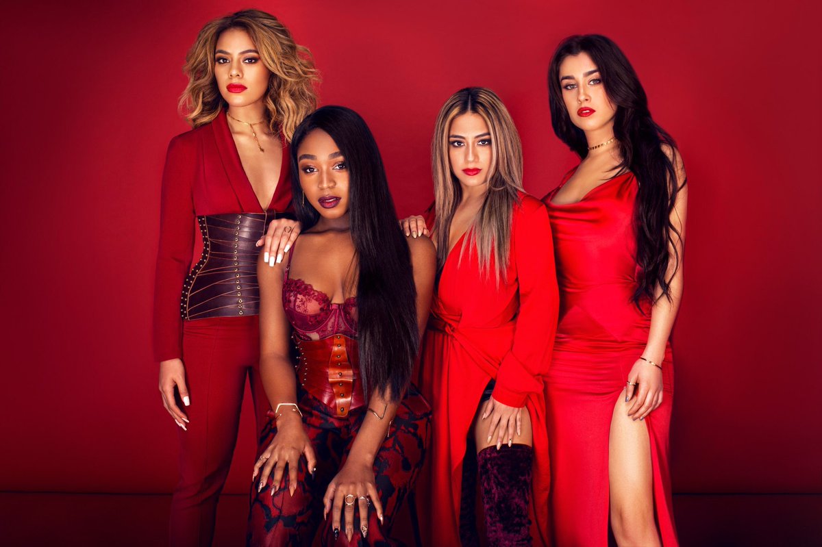 dimplejauregui's tweet photo. a girlgroup https://t.co/T45sOsgcmW