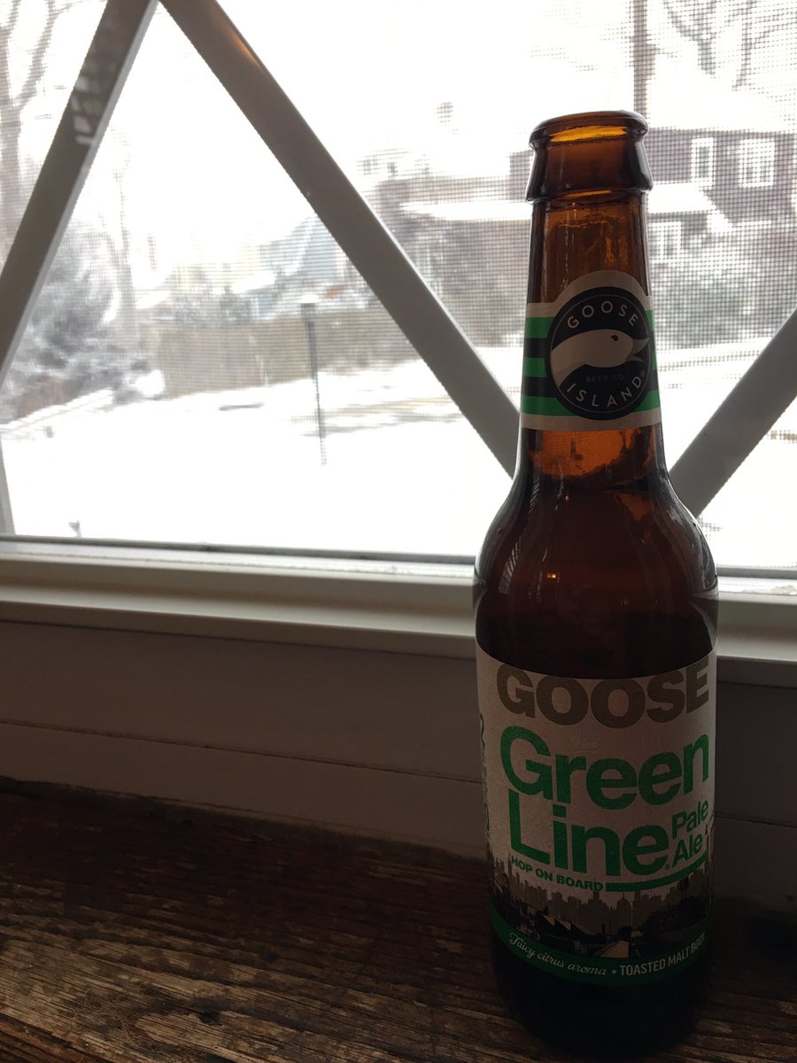 JRPESQ's tweet photo. For those getting snow, I recommend the #GreenLinePaleAle by @GooseIsland for shoveling fuel - improved my shoveling game. https://t.co/48gKcz30b6