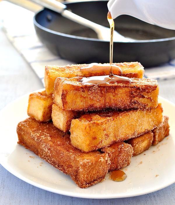 F00DTRENDS's tweet photo. Cinnamon French Toast Sticks. https://t.co/MZyy6i0IWo