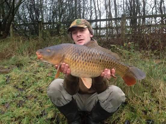 Absolutely made up with this angry fish 👍 considering its winter!! This belting 13lb 4oz common scrapped in my arm #mainlinebaits