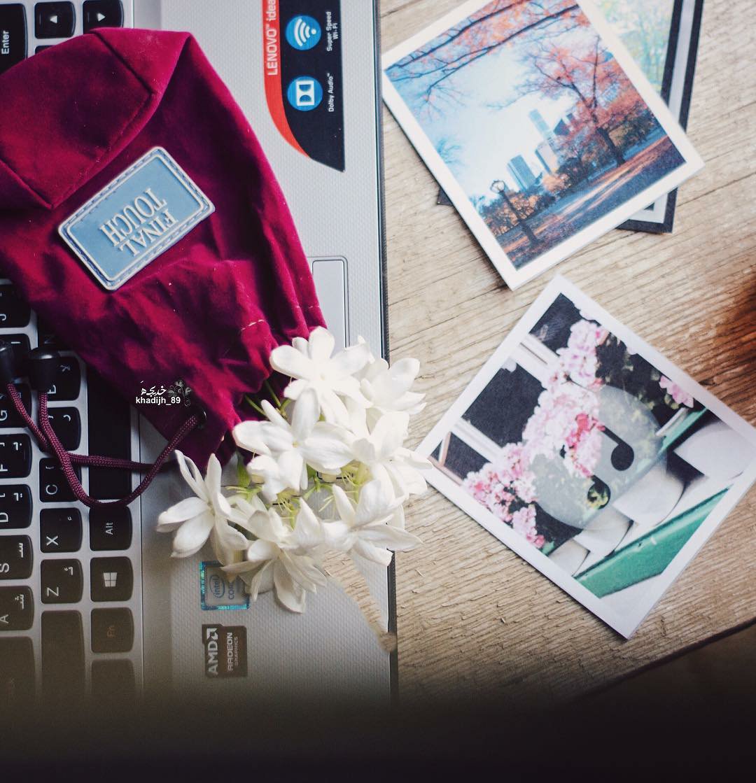 اشباهِك بالحياة ثلاث,الفرحه والغيِم والورُد..!!❤
#رايق_البال
#هاشتاق_للدعم 

🕊🕊