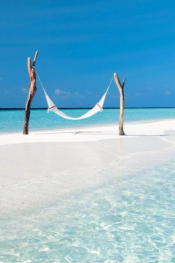 BestDESTlNATION's tweet photo. Bring me here https://t.co/ZBMHEyVHO8
