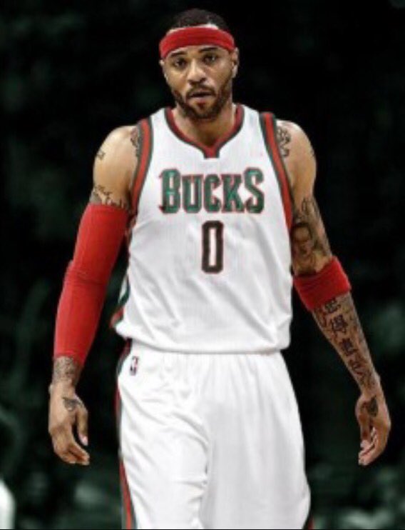MBlackwell89's tweet photo. Who's gonna win it? The Bucks, The Bucks #BeMilwaukee #OwnTheFuture https://t.co/NueP2lLX07
