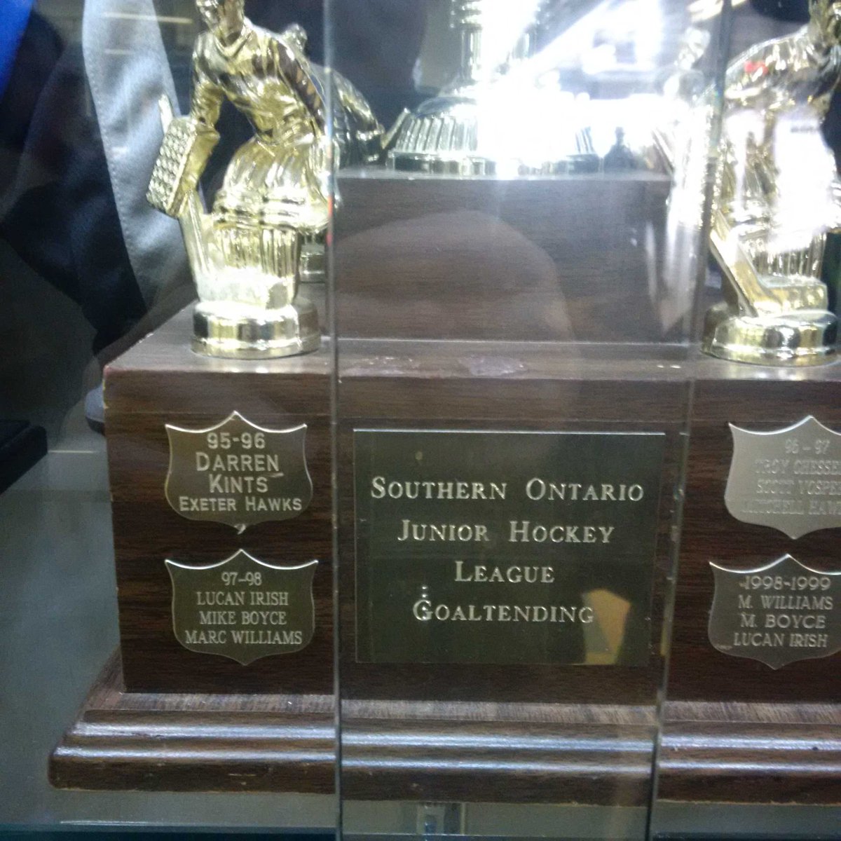 DarrenKints's tweet image. When your child finds a trophy in a visiting rink with #differentera #gamehaschanged