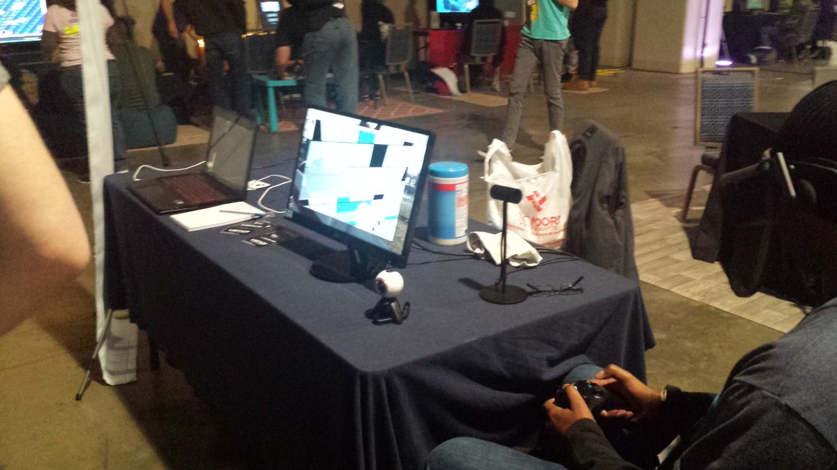 DunDeesGames's tweet photo. Attendees enjoying vistics @MAGFest  #magfest2017 https://t.co/RM5dPQXbFM
