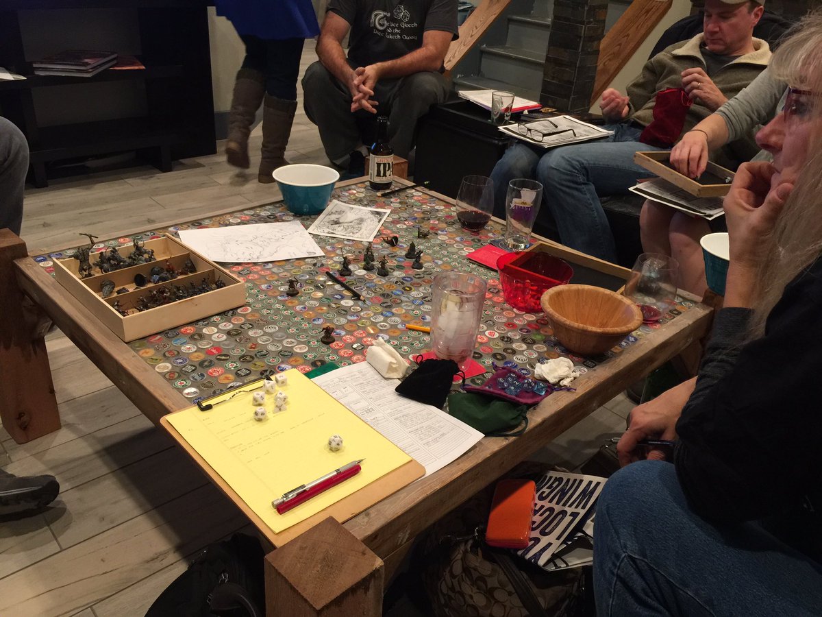 ProgRockPoole's tweet photo. #dnd Middle Earth style tonight thanks to @cubicle7 https://t.co/rpih5pj0zx