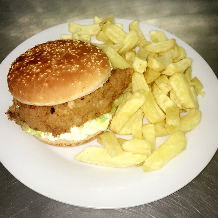 LisleDeFrance's tweet photo. For a chance to win a €25 voucher please retweet this tweet. Remember  you MUST be following us to win. Winner announced next Saturday. 😄 https://t.co/gQfpnI0wqe