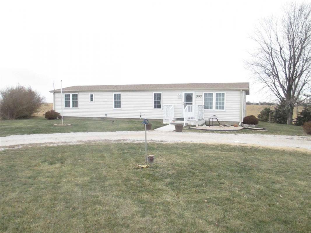HastingsFC1's tweet photo. We are looking for a buyer on 505 F Rd #Giltner #NE  #realestate https://t.co/dR54uSJn3p https://t.co/tLYJGLgfDt