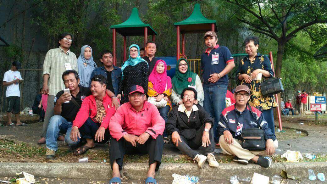 Trimakasih senior2 yg tlah mengadakan acara temu kgn gada putus buat silaturahmi,  terutama alumnie dri STM, SPM, SMK, SMEA BAHARIWAN45aLL:)