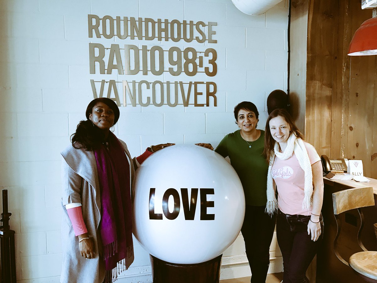 She_Talks_'s tweet photo. SheTalks Radio @BarinderRasode w/ #EdoyePorbeni speaker at #SheTalksTechnology & @evaruns from #SheTalksYVR.
https://t.co/ePreV5gwr6 https://t.co/3f5XNIEA0H